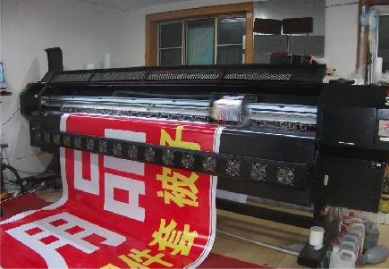 南江喷绘广告分辨率是多少？